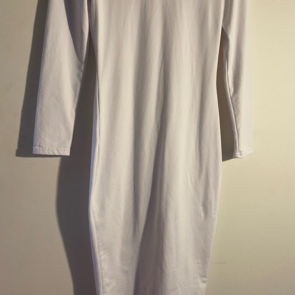 Elegant White Women's Dress - Picture 2 of 9